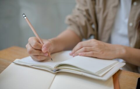A,Close-up,Image,Of,A,Female,College,Student,In,Comfy